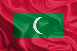 maldives_waving_flag